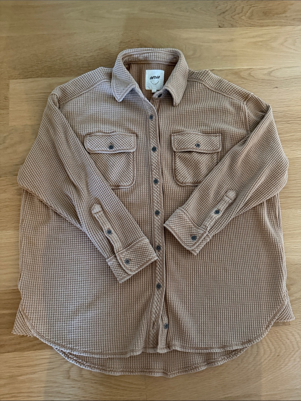 Aerie Women’s Beige Waffle-Knit Shirt Jacket